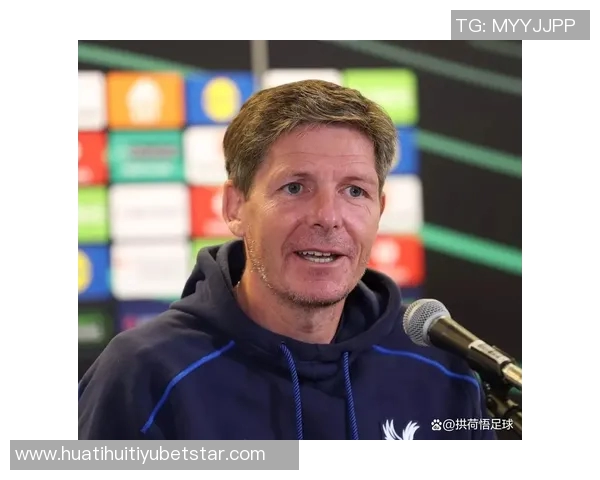 曼联高层青睐格拉斯纳3中卫战术或成新选择 曼联高层青睐格拉斯纳3中卫战术或成新选择