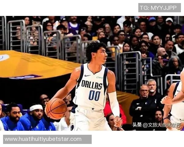 克莱自信替补出战将展现精彩表现期待为球队贡献力量 克莱自信替补出战将展现精彩表现期待为球队贡献力量